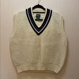 Vintage Izod 1980s Grandpa Wool Cable Knit Sweater Vest Large White V-neck